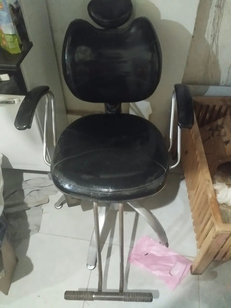 Cadeira de barbeiro  - Foto 2