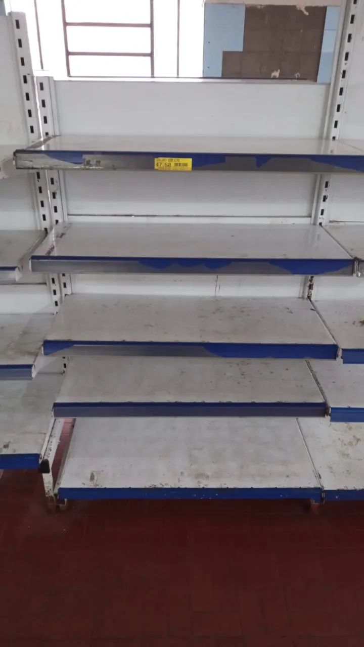 Gôndolas de Centro para Mercado, Loja e Farmácia (desapego) - Foto 2