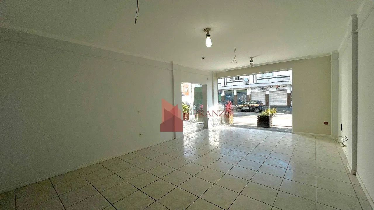 LOCAÇÃO- Sala Comercial TÉRREA com 2 pavimentos/ 140m2 no Centro de Itajaí, SC. - Foto 4