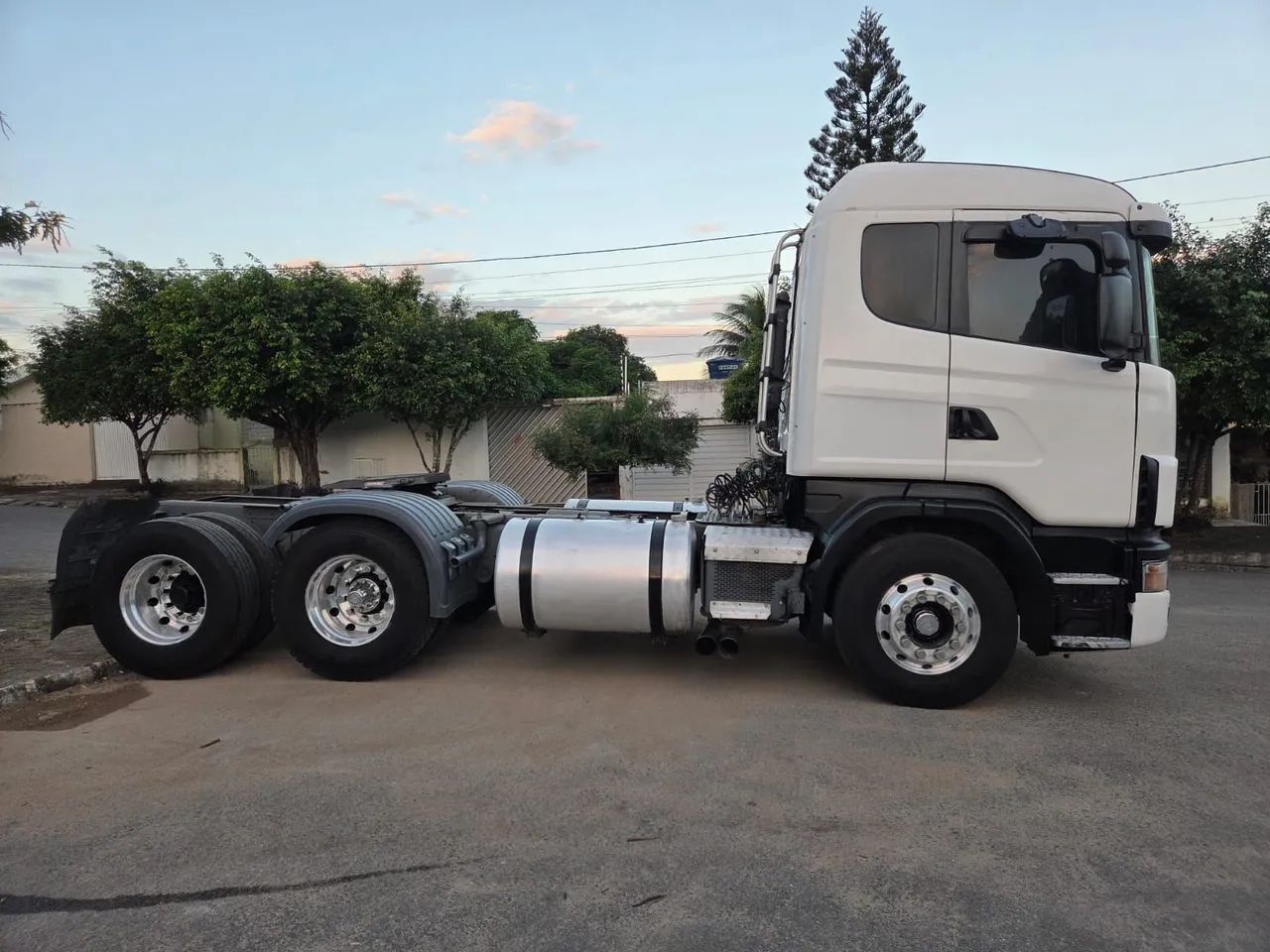 Scania r420 6x2 - Foto 5