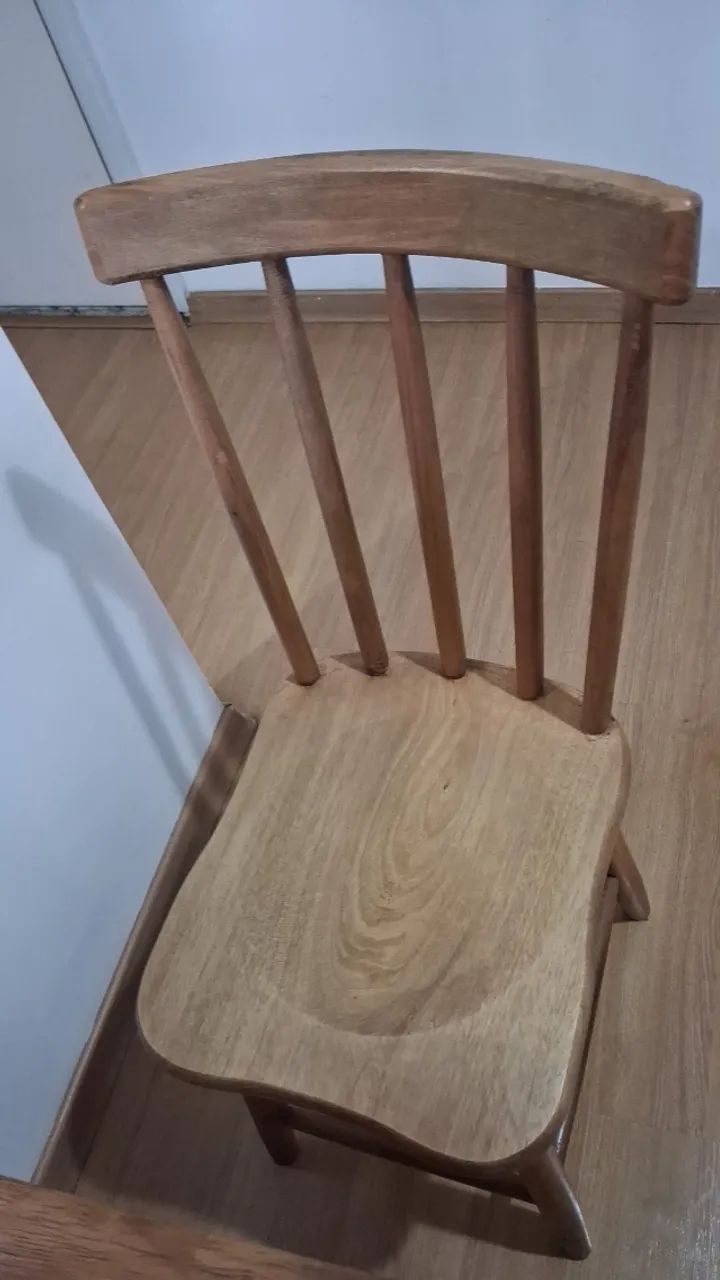 Mesa de madeira e ferro com 2 lugares com cadeiras - Foto 2