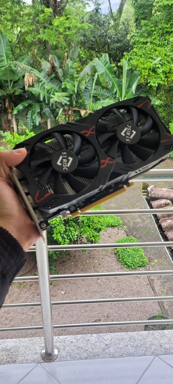 Placa de vídeo AMD RX5500XT 8Gb  - Foto 3