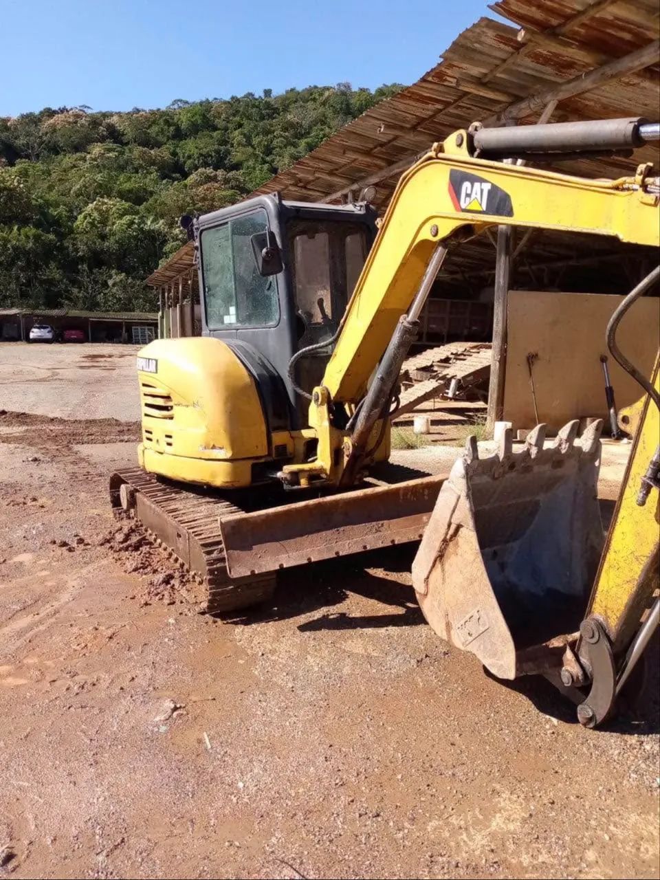 Mini escavadeira Caterpillar 305 ano 2009 - Foto 4