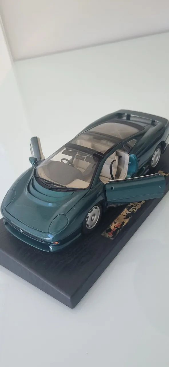 Jaguar XJ220 1:18 - Antiguidades - Colina, Linhares 1478891071 | OLX