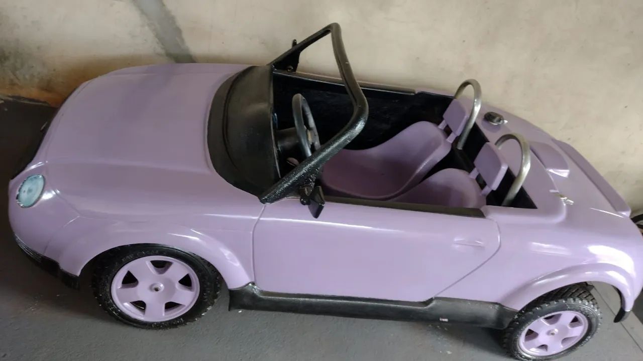 Carrinho minuatura a combustao