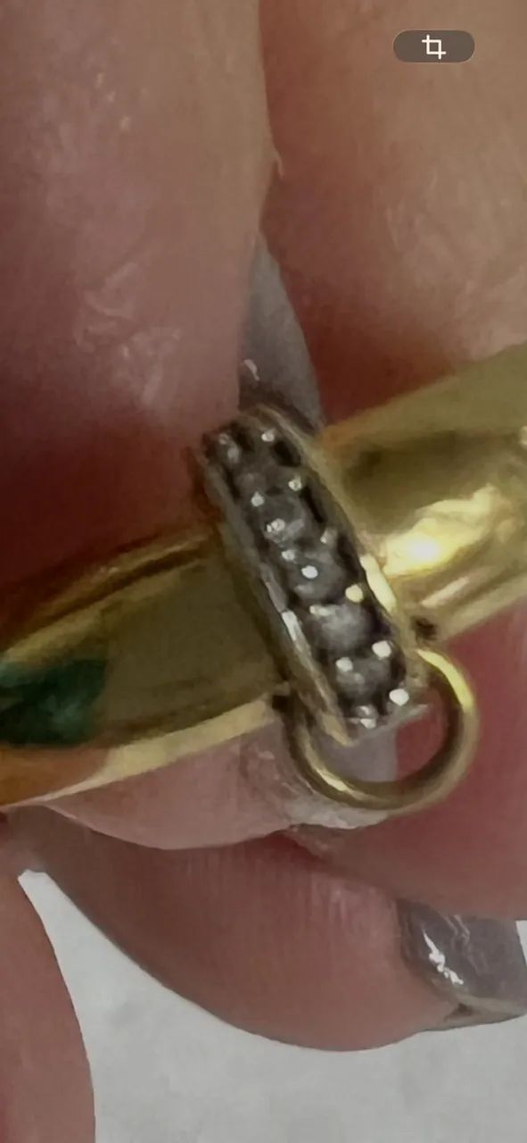 Anel ouro 18 com 6 brilhantes e argolinha para pingente  - Foto 2