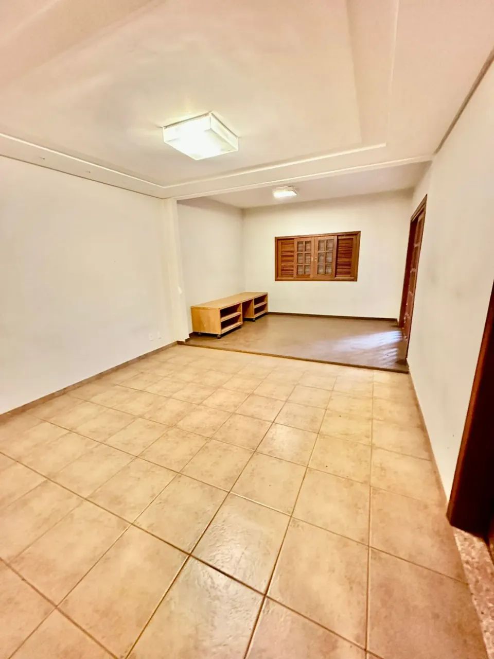 Imóvel para aluguel tem 513 metros quadrados com 3 quartos - Foto 4