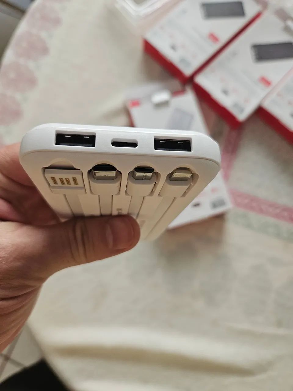 Power Bank por indução e com fio 10.000mAh (Novo) - Foto 2