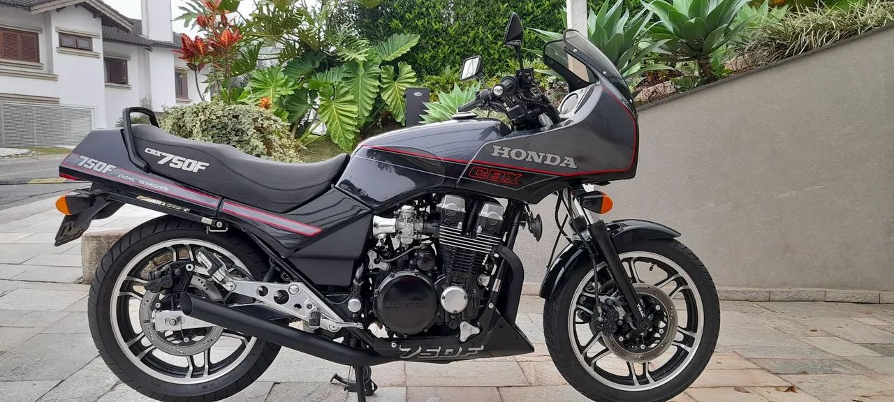 CBX 750  - Foto 2