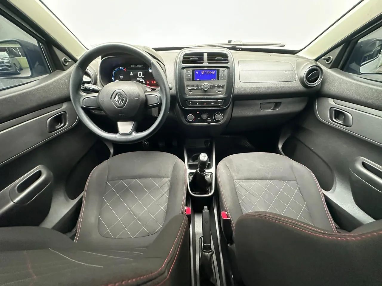Renault Kwid 1.0 Zen 2023 - Foto 5