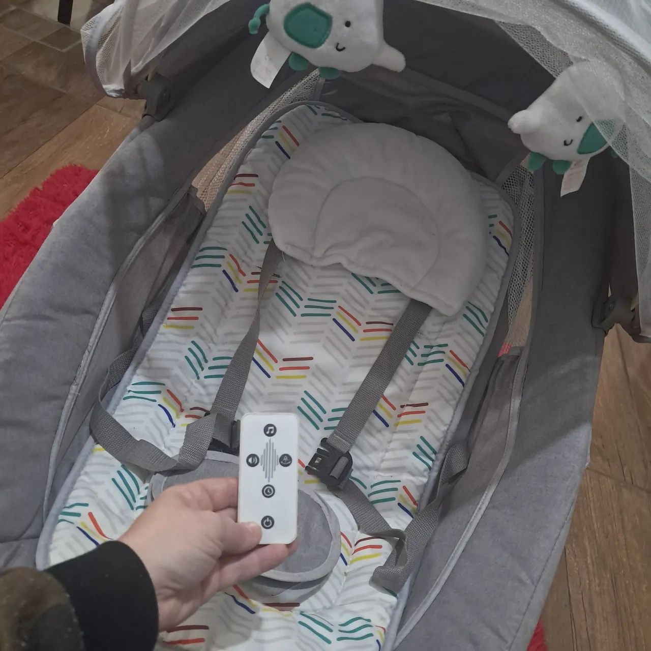 Vendo cadeirinha de balanço bebe  - Foto 2