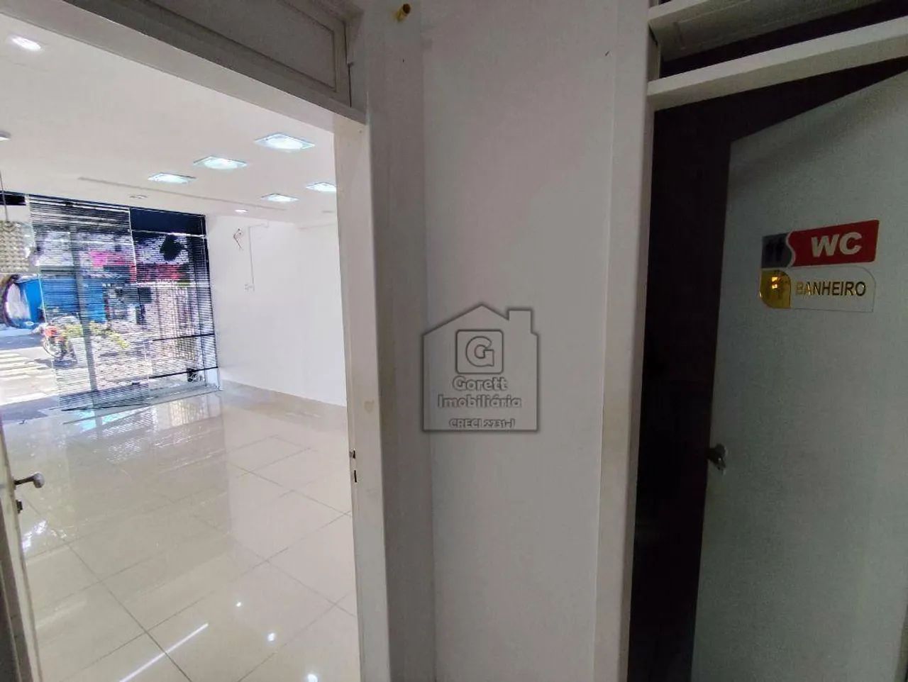 Loja para alugar em Petrópolis com vitrine, porta de vidro e 30 m² - Natal/RN - LO0043 - Foto 5