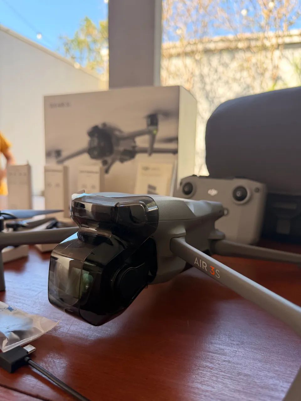 ? VENDO DJI AIR 3S - COMBO COMPLETO - Foto 3