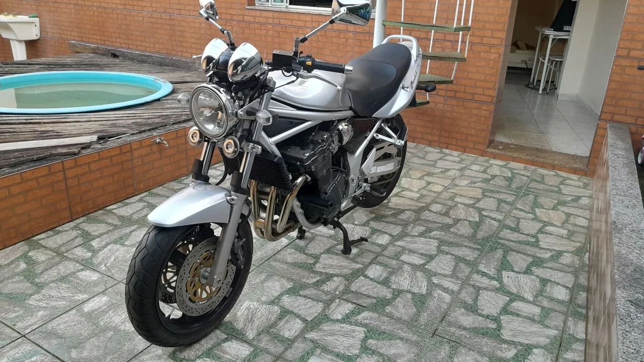 Bandit 1200  - Foto 2