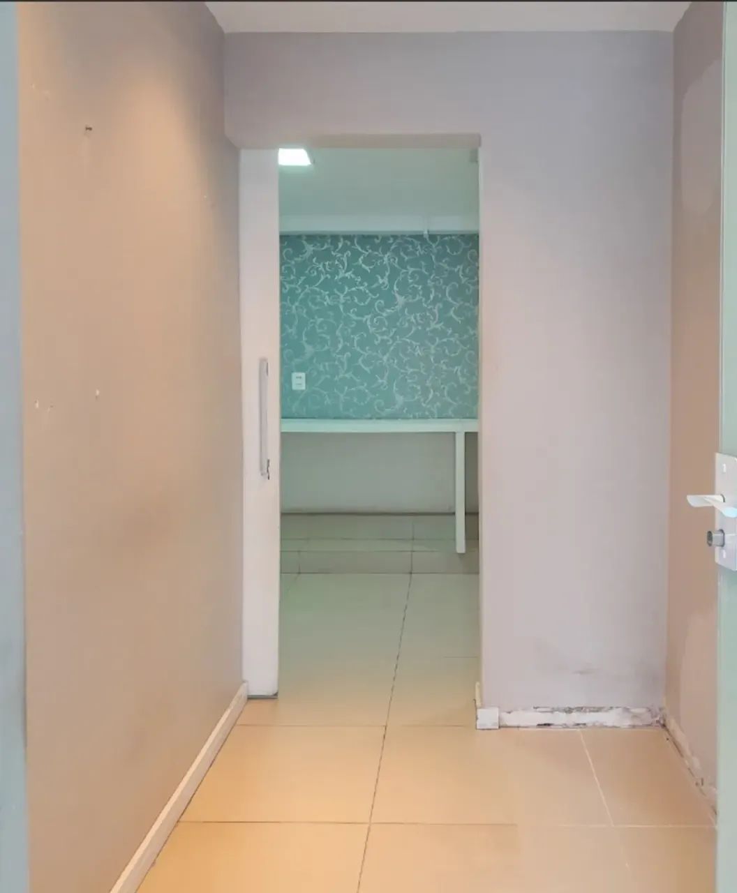ALUGO PRÉDIO COMERCIAL 240M² ESQUINA COM A DUQUE - MARCO - Foto 3