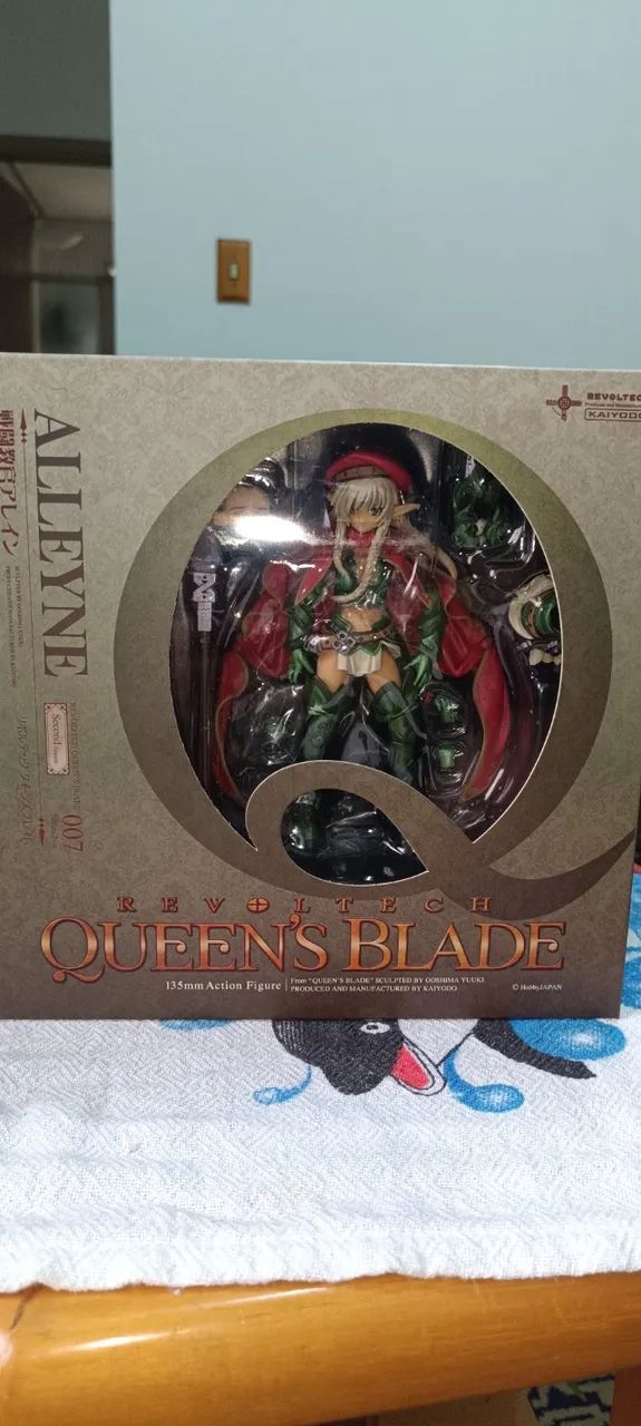 007 - Alleyne - Queens Blade - Revoltech