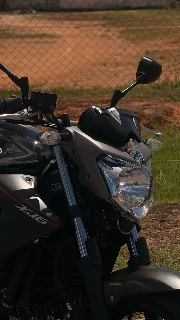 XJ6N ABS  - Foto 2