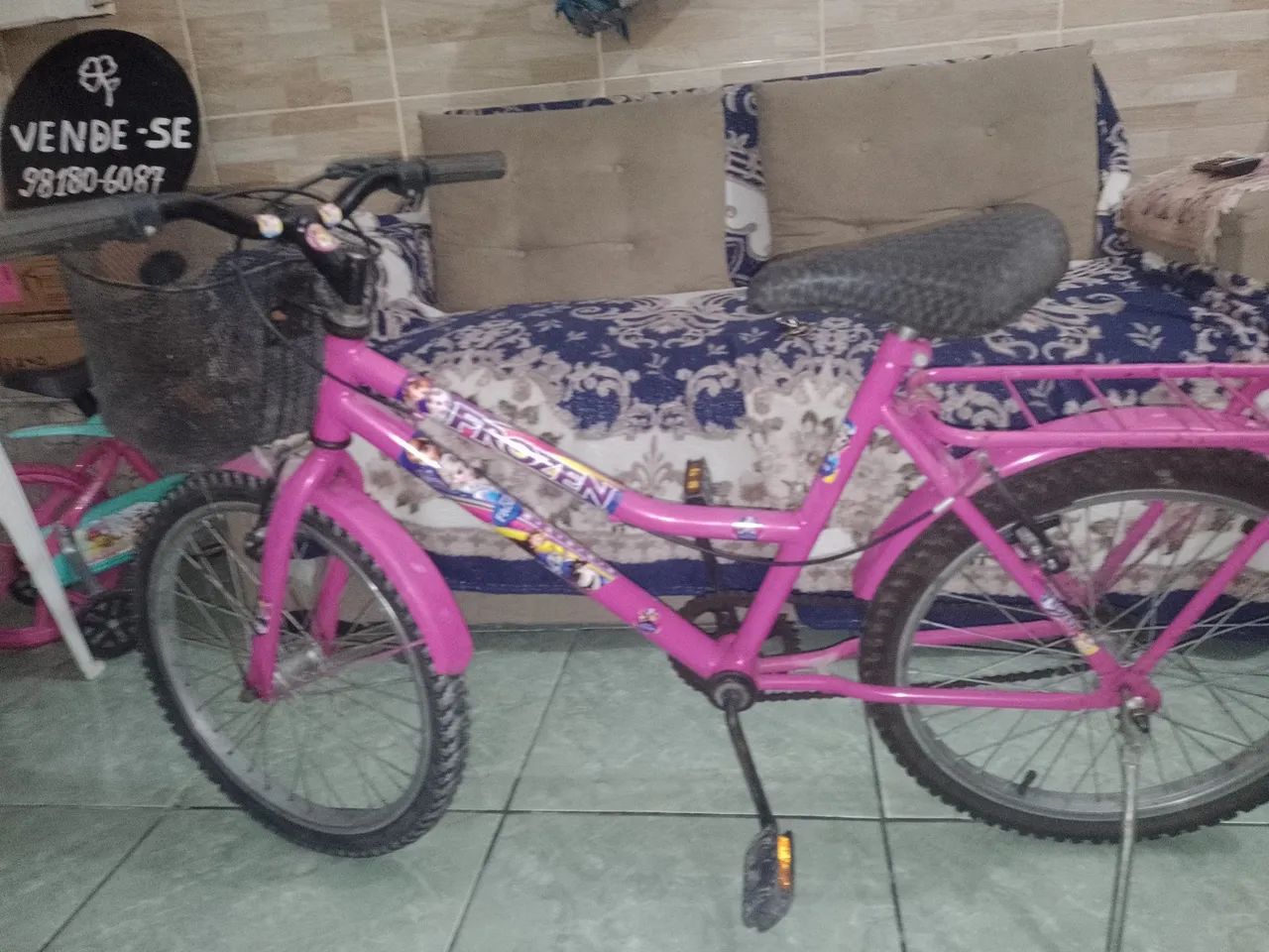 Bicicleta aro 20 Frozen  - Foto 3