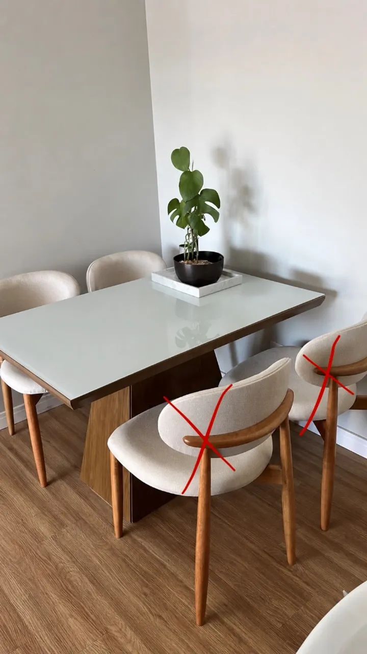 Mesa de jantar 4 lugares e cadeiras - Foto 2