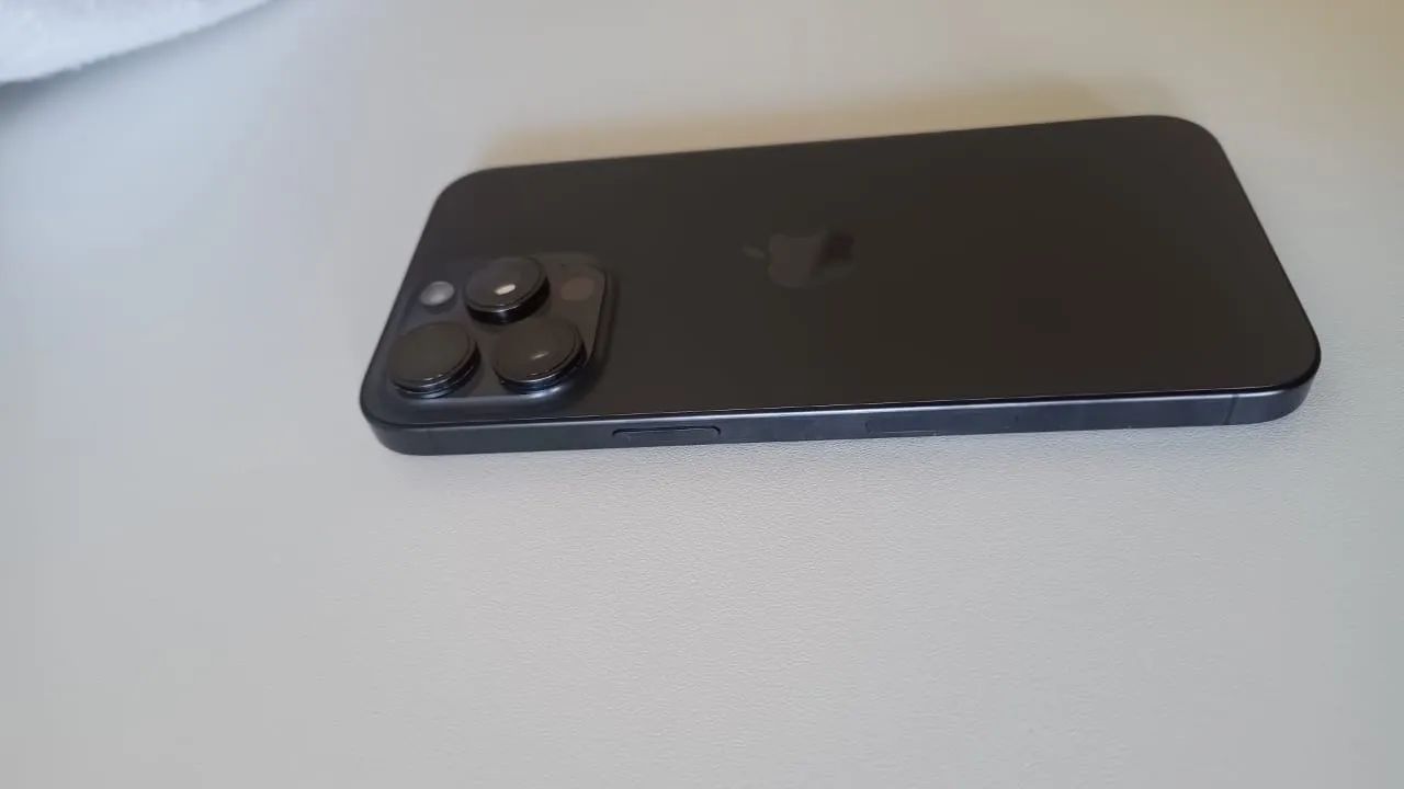 Iphone 15 ProMax 256 black ESim - Foto 3