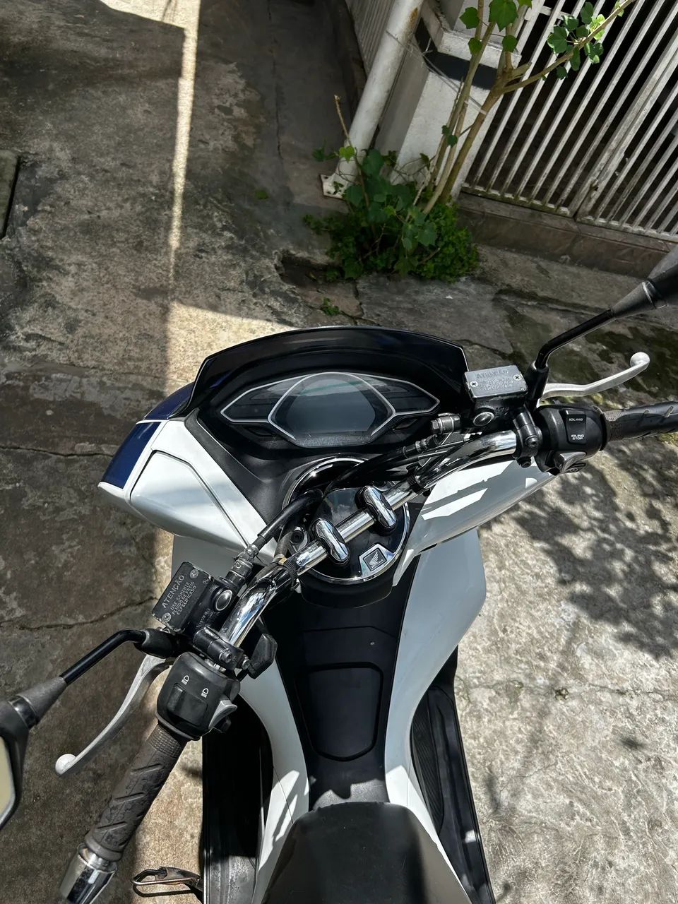 PCX SPORT 2022 - Foto 3