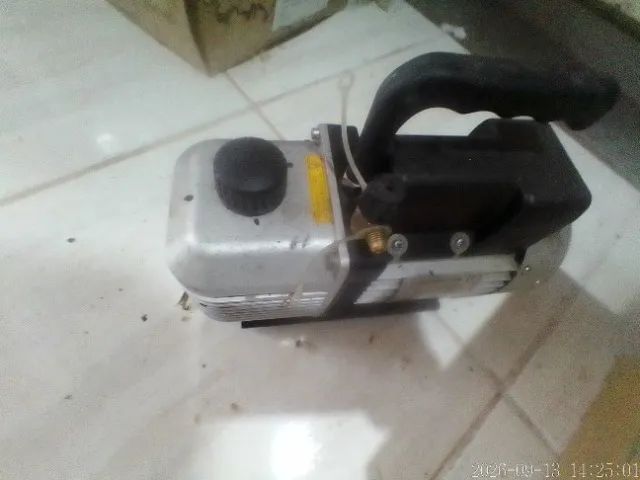 Motores e bombas a vácuo  - Foto 3