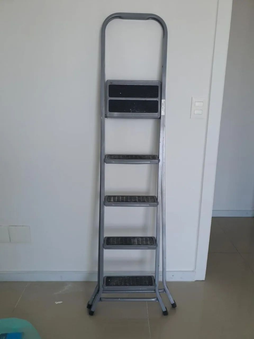 Escada metal