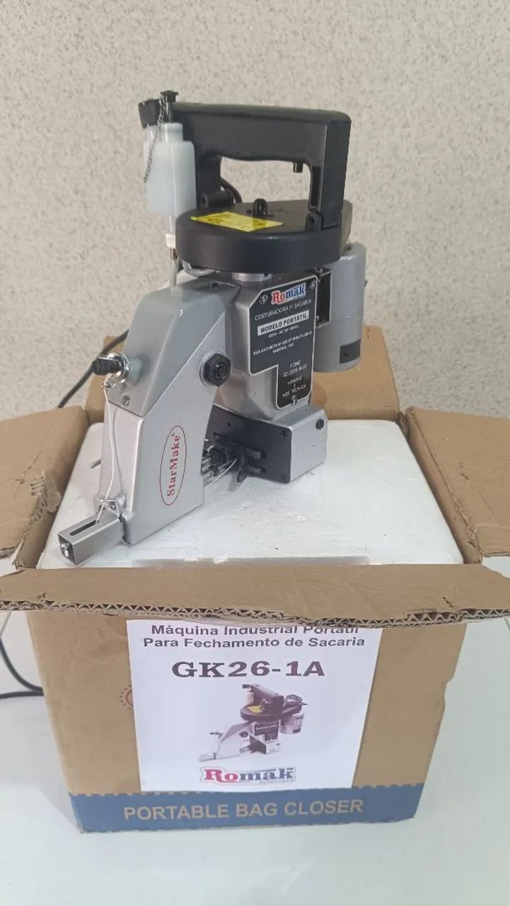 Máquina de custurar sacaria