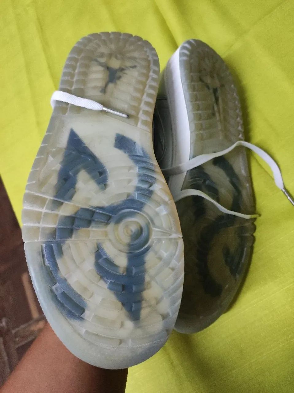 Tênis Nike Air Jordan 1 low  - Foto 5