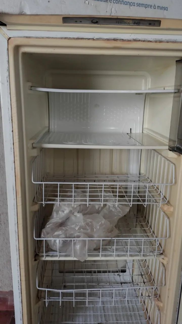 Vendo freezer vertical - Consul - Foto 3