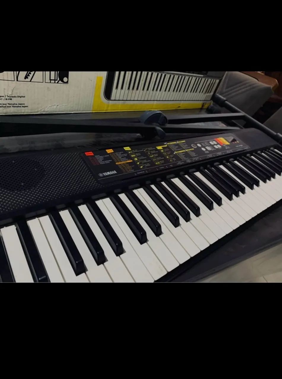 Teclado YMAHA 