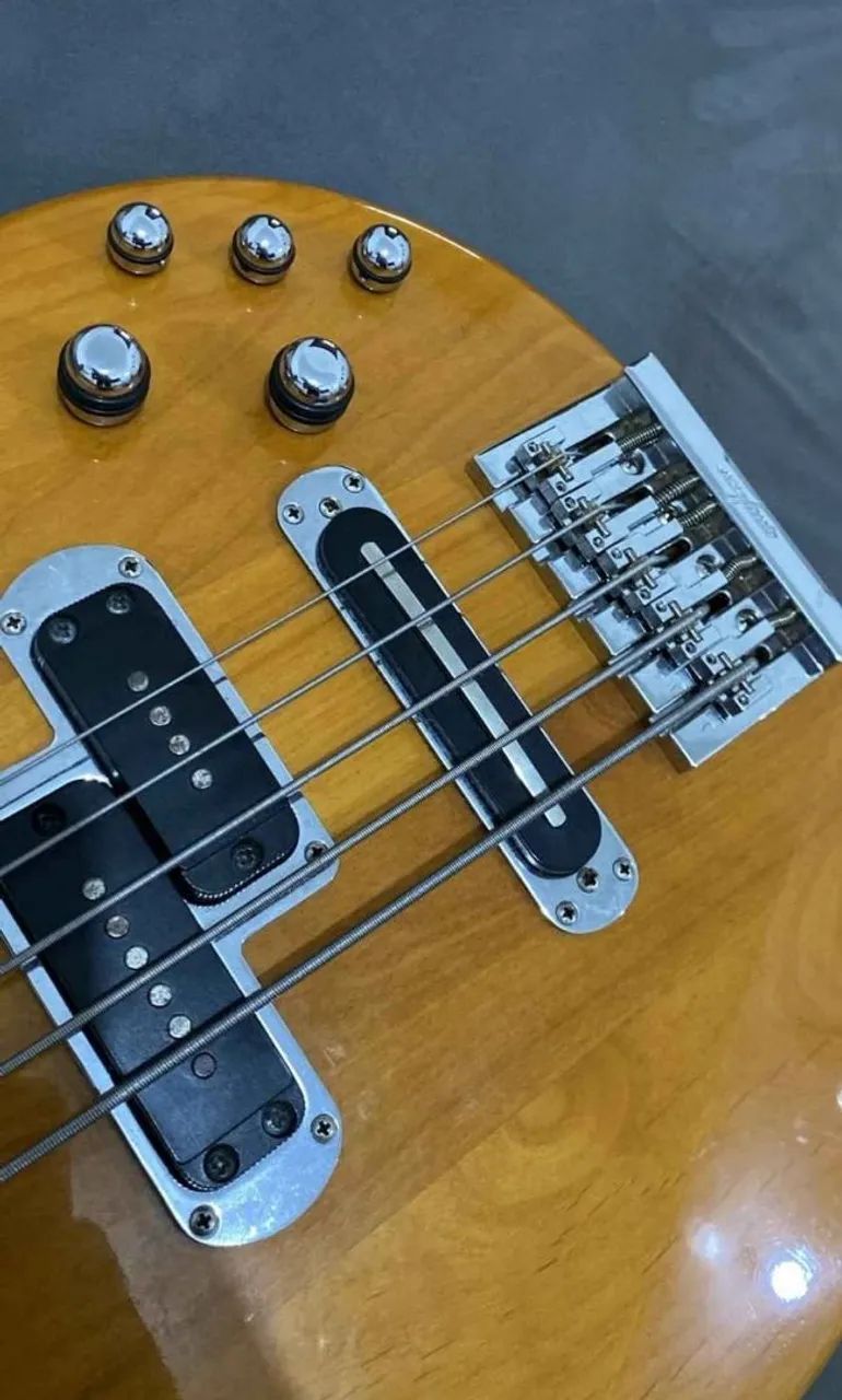Baixo yamaha - Foto 2
