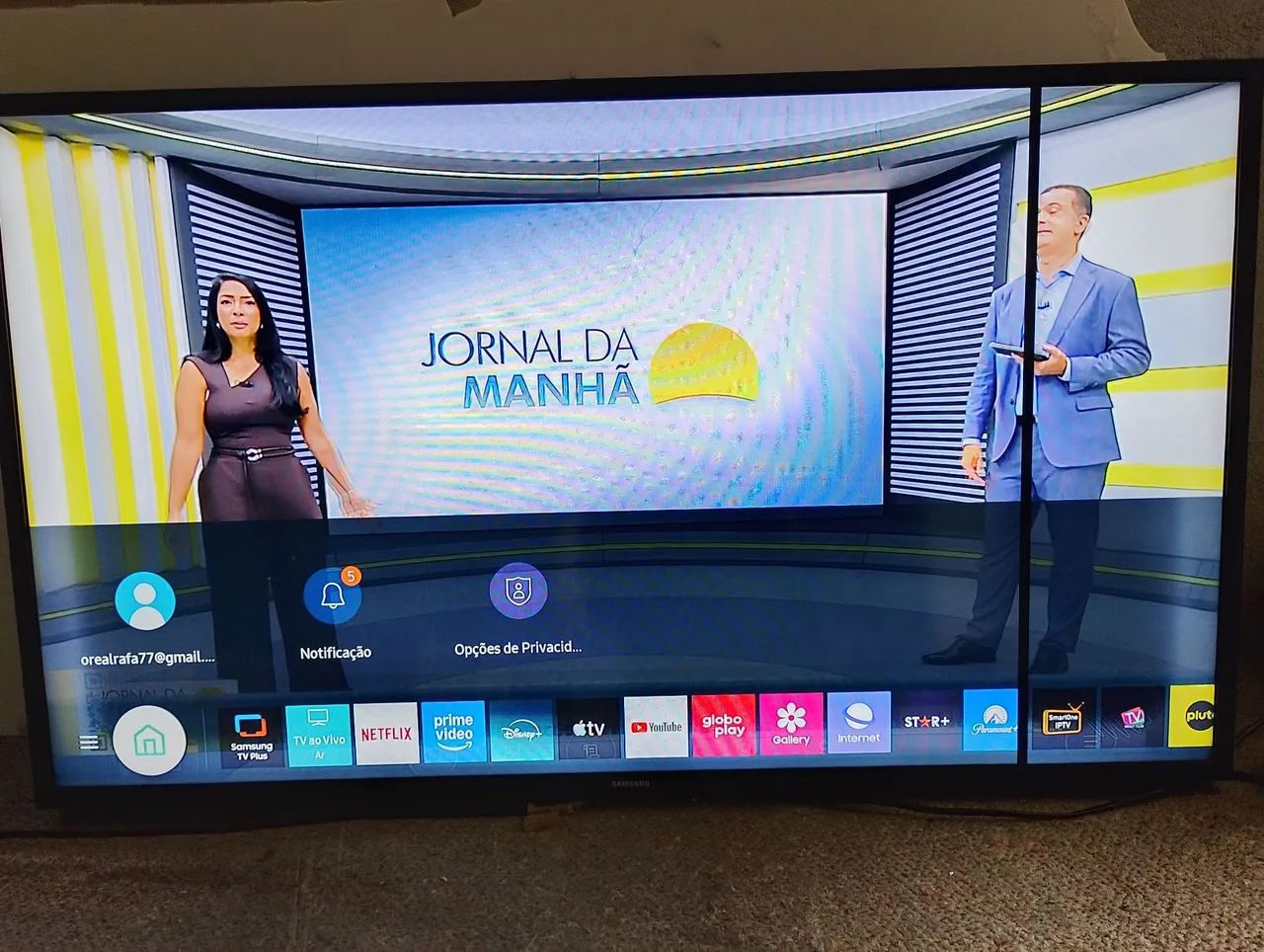 Vendo tv Samsung 43 polegadas smart vários aplicativos com uma lista  - Foto 2
