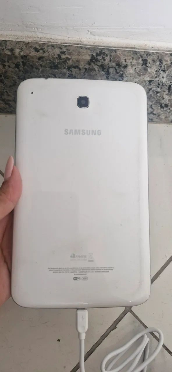 Samsung Galaxy Tab 3, modelo SM-T210 - Foto 3