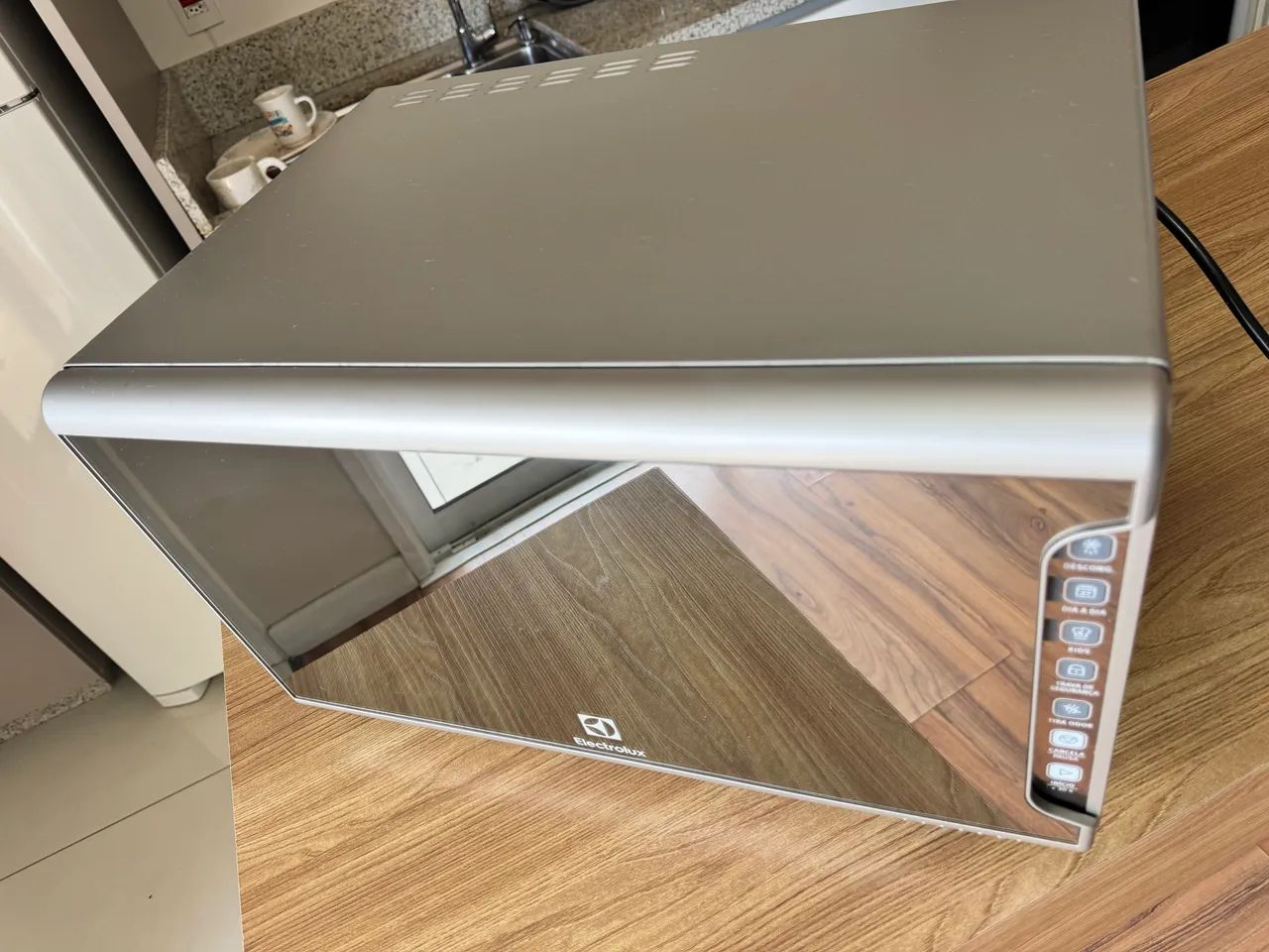 Vendo microondas eletrolux - Foto 4