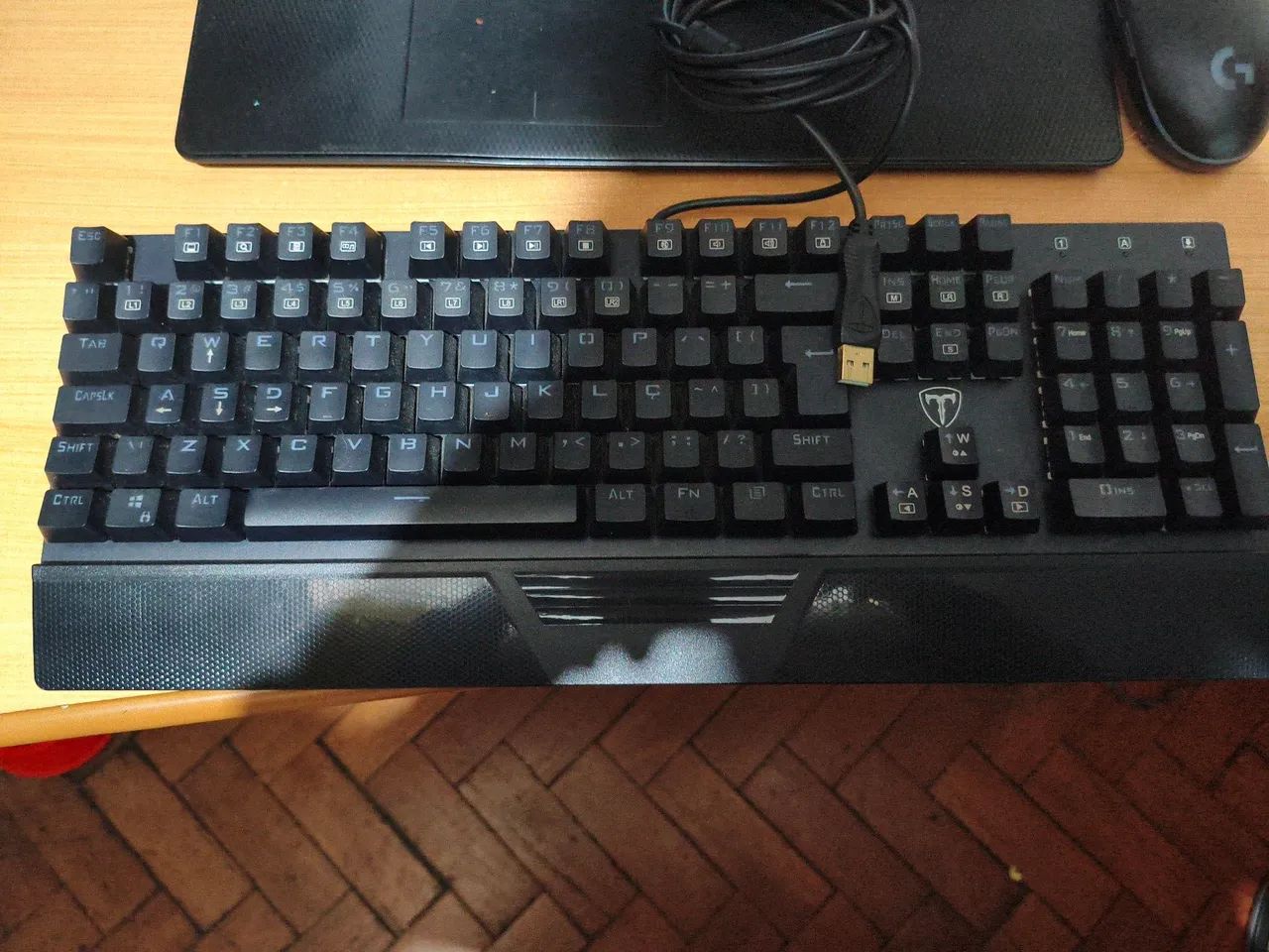 TECLADO MECÂNICO T-DAGGER DESTROYER  - Foto 5