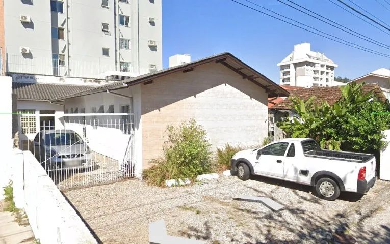 ALUGO KITNET NO BAIRRO TRINDADE PRÓXIMO AO TITRI