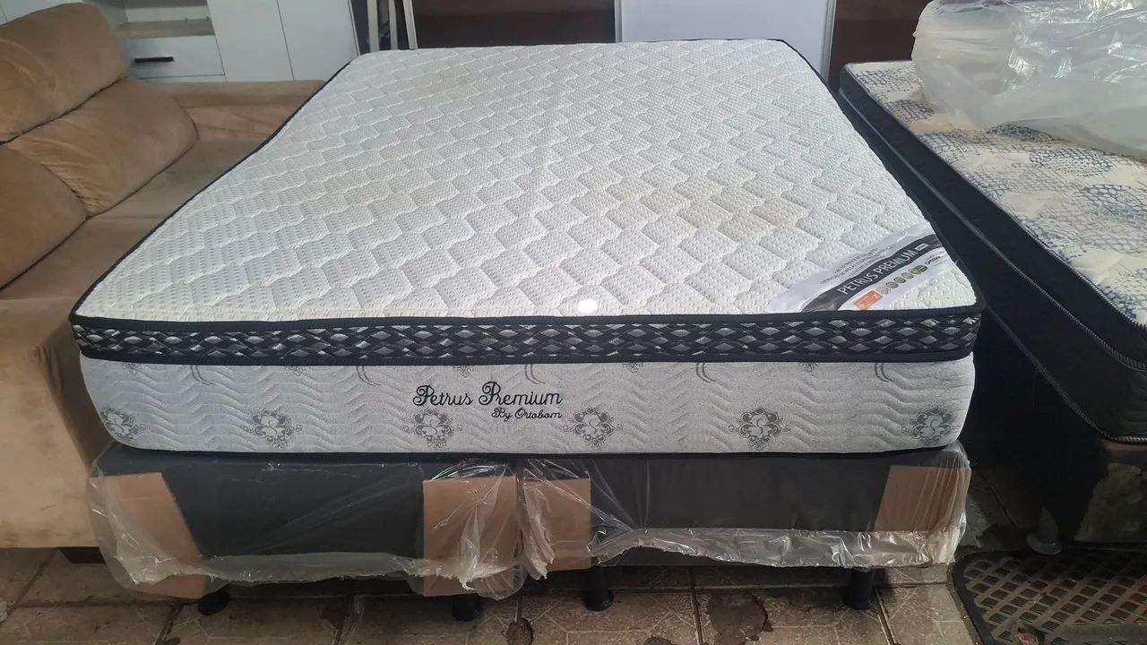 CAMA BOX QUEEN ORTOBOM PETRUS PREMIUM SEMI-NOVA 