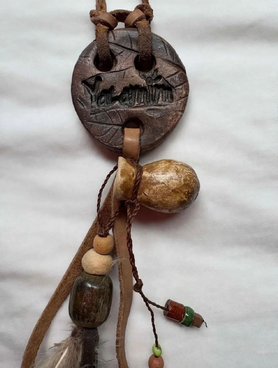 Colar Longo Yacamim em Couro Artesanal - Estilo Boho Chic