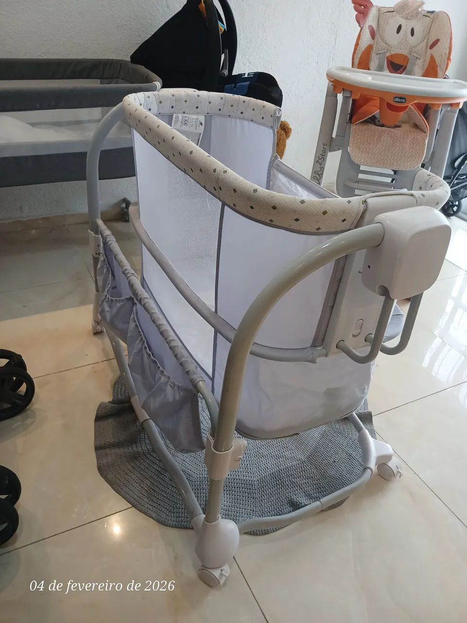 Berço Moisés importado, balança e toca canção de ninar  - Foto 3