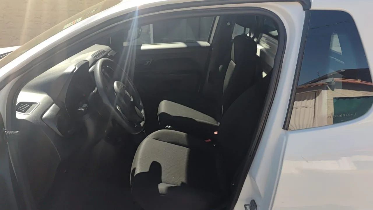 Fiat Strada Endurance 1.4 Flex 8V CS Plus 2022 - Foto 4