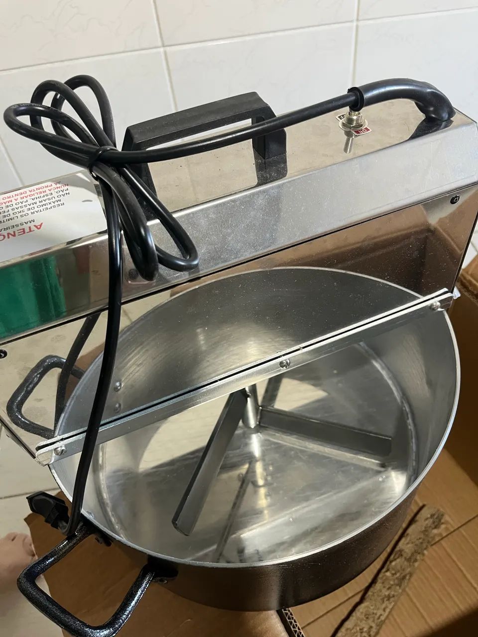 Máquina de Salgados e Panela Mexedora  - Foto 3
