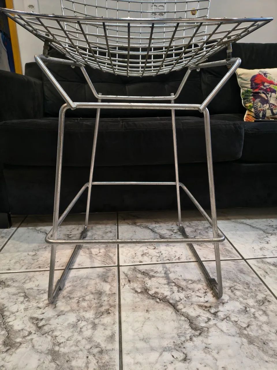 Cadeira aço $100.