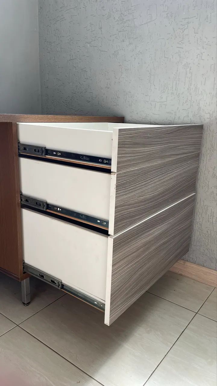 Mesa escritório 100% MDF