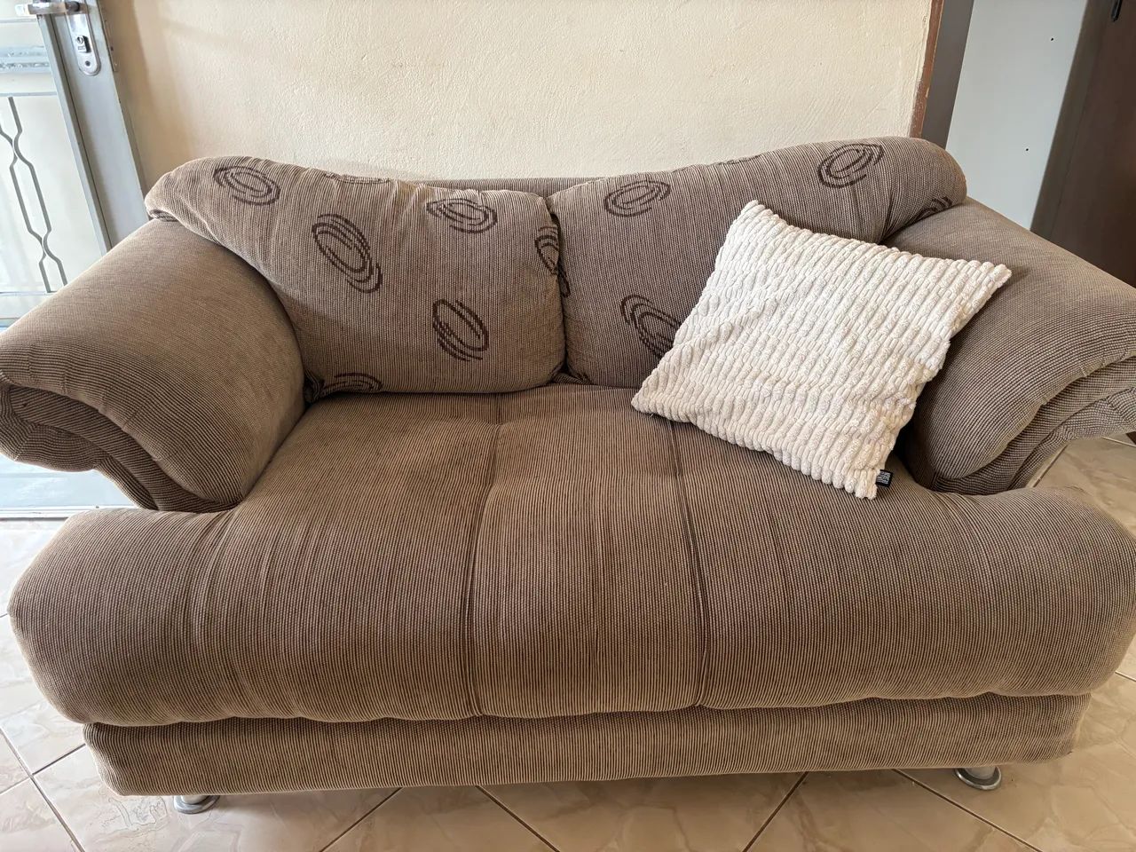 Sofá Semi Novo  - Foto 2