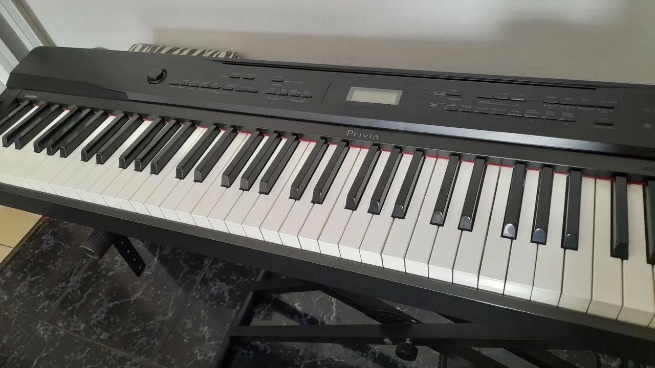 Casio Privia Estéreo Sampling Px 330 - Foto 2