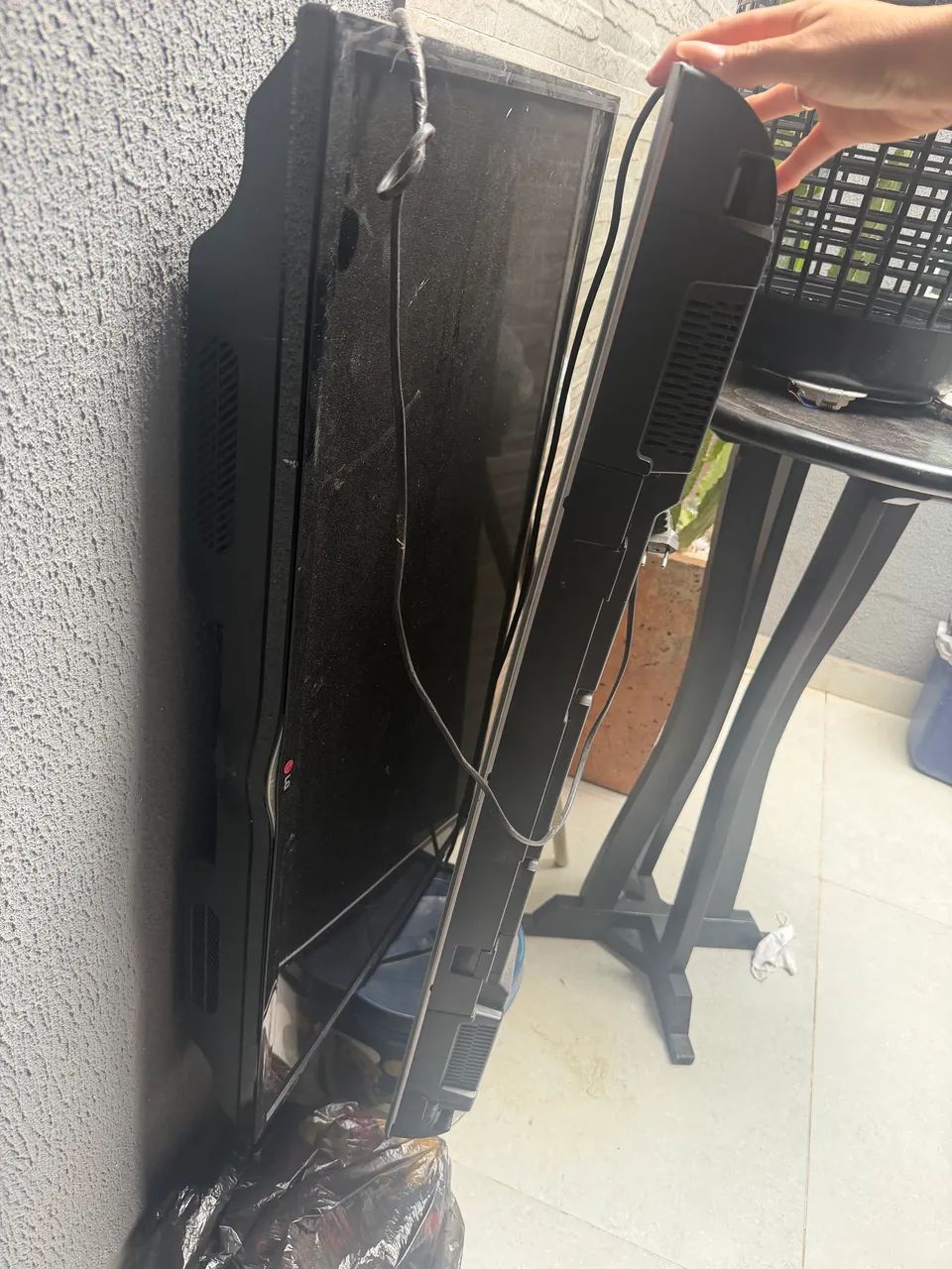 Duas tv com defeito  - Foto 3