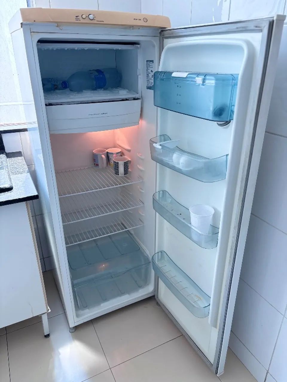 Geladeira e microondas  - Foto 5