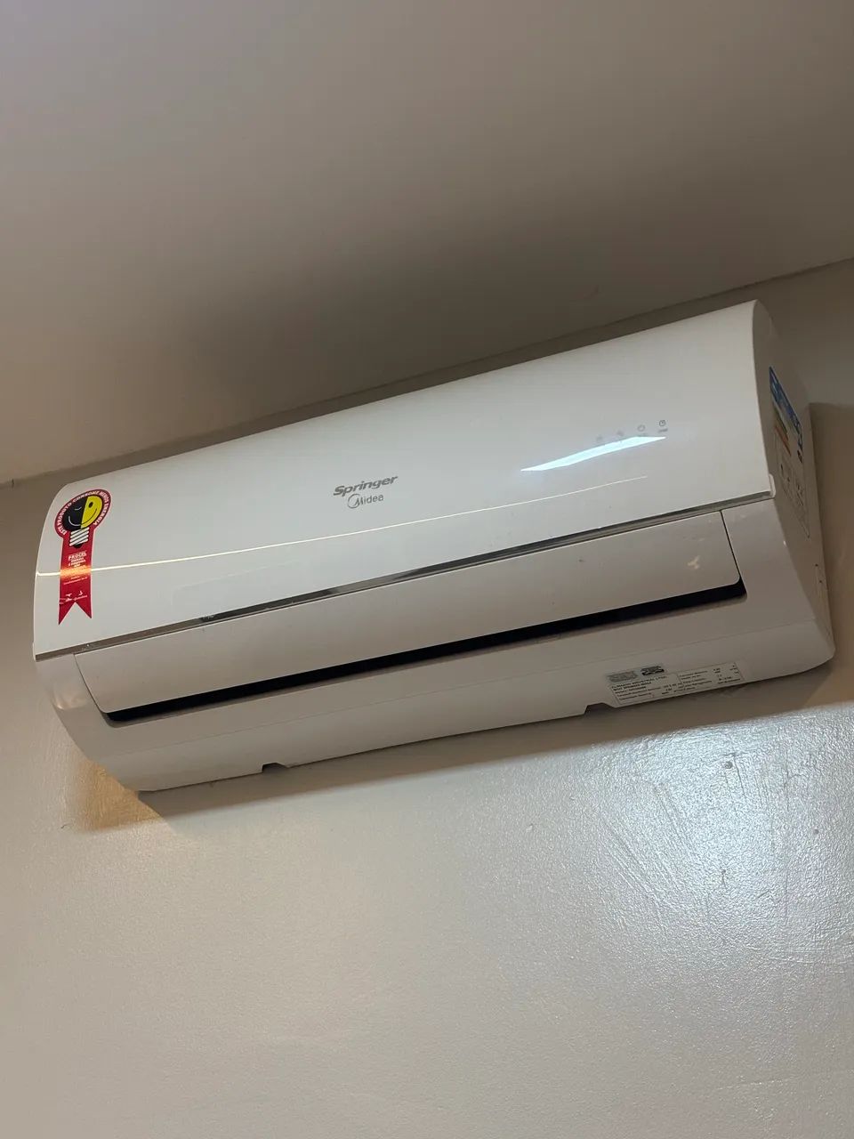 Ar-condicionado 9 mil btus 