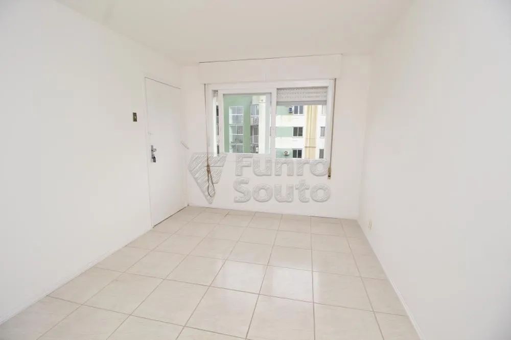 Apartamento Padrão em Pelotas